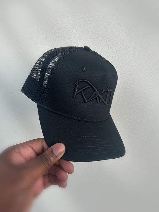 SOLID KAITI TRUCKER CAP